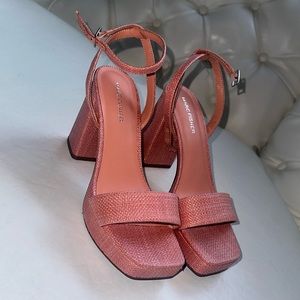 Marc Fisher Sandals